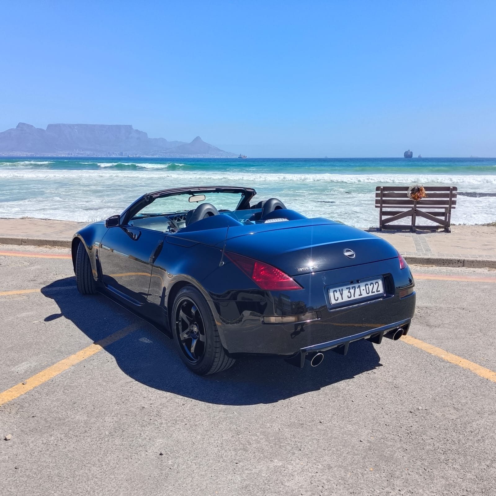 Nissan 350Z 2005 Black  — 350Z 5.jpg