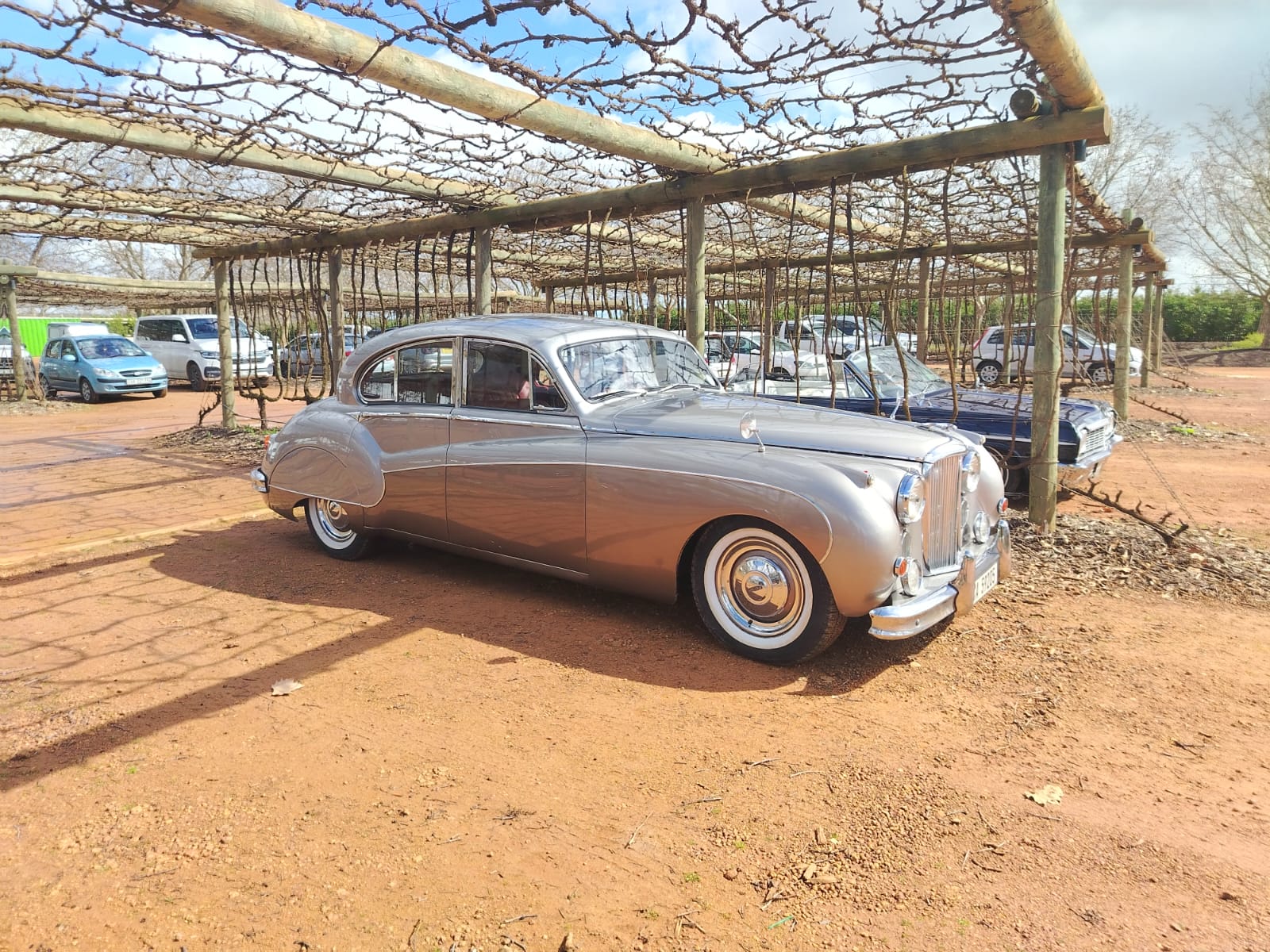 1959 Jaguar Mk.9 — leals mk9 3.jpeg