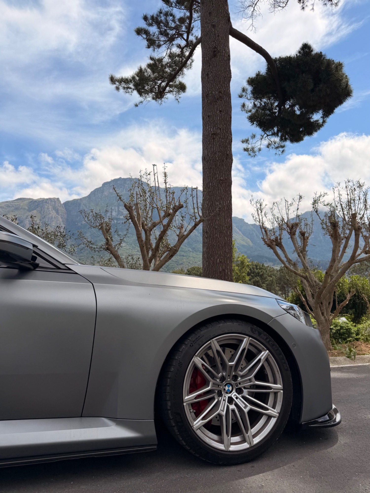 BMW G87 M2 — image 1